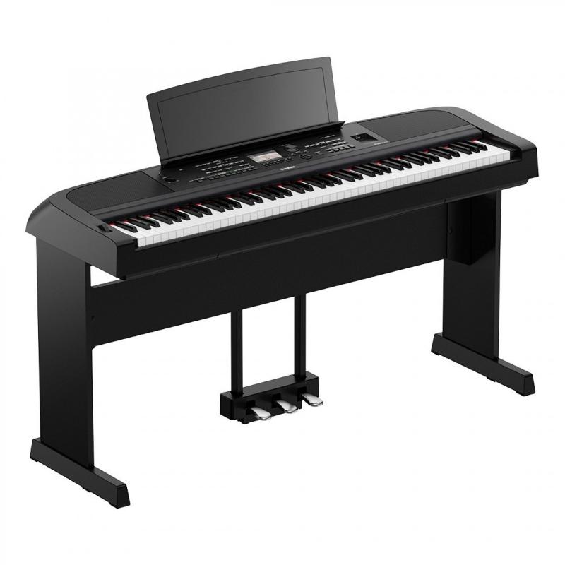 Yamaha DGX670B Digital Piano - Black